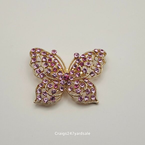 Betsey Johnson Butterfly Pin Brooch Gold Tone Purple Rhinestones - Picture 2 of 5